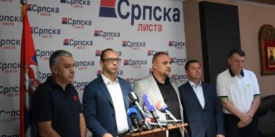 Predsednik Srbije Aleksandar Vučić vanredno se obraća javnosti i govorio o izborima u nedelju na Kosovo i Metohiji, a dotakao se i naružavanja Prištine.