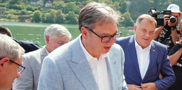 Na pozivu zahvalan, izuzetno poštujem! Vučić o "odbijanju" Putina: Pažljivo poslušajte šta sam juče rekao!