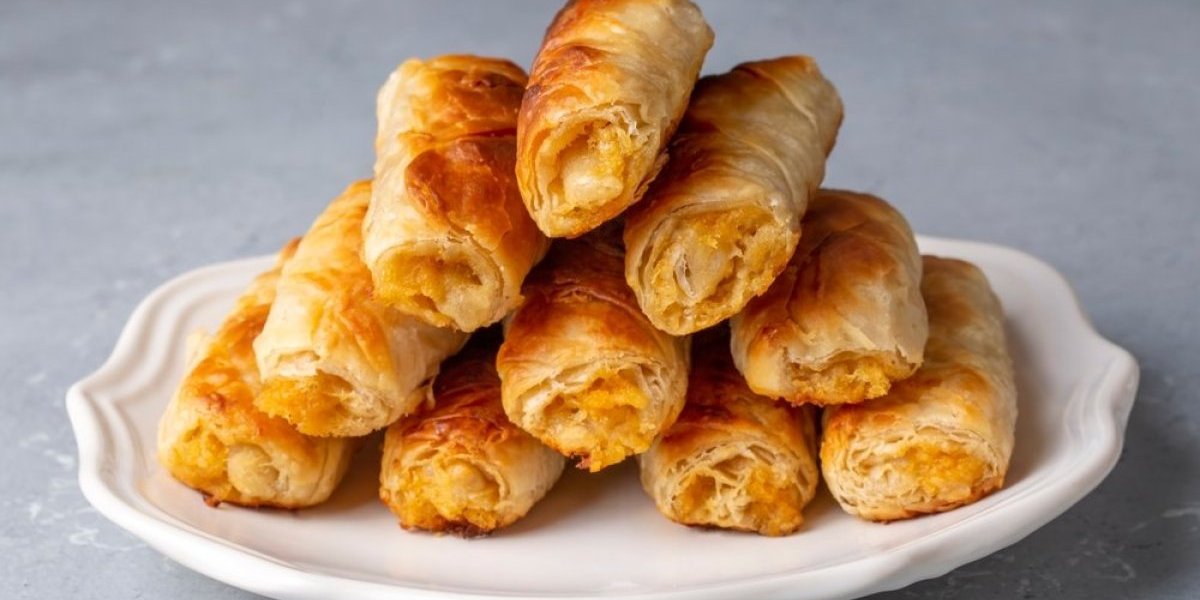 Večera od 3 sastojka gotova za 10 minuta! Zaboravite na picu i palačinke, ne postoji bolje od ovog