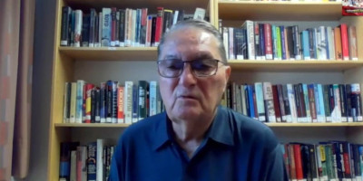 General Nebojša Pavković sinoć je avionom Vlade Srbije sleteo u Beograd nakon što je odlukom Međunarodnog rezidualnog mehanizma u Hagu prevremeno pušten sa izdržavanja zatvorske kazne od 22 godine.