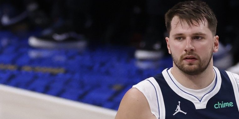 Ogroman problem za Dalas! Luka Dončić se povredio!