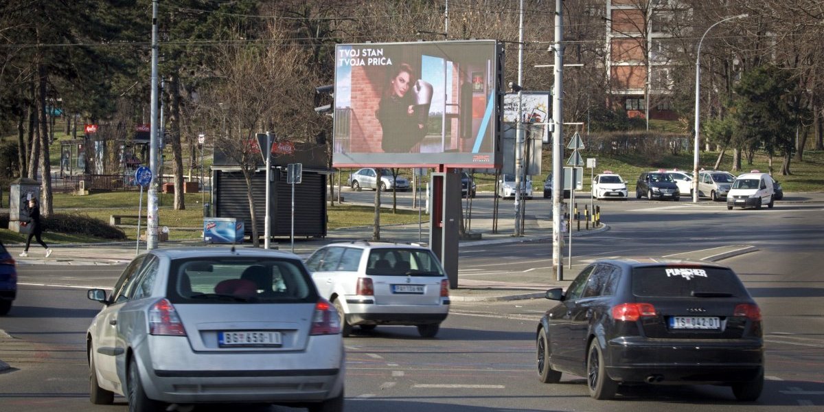 Usred noći urinirao ispred ljudi, pa ih pratio mastrurbirajući! Užas u centru Beograda