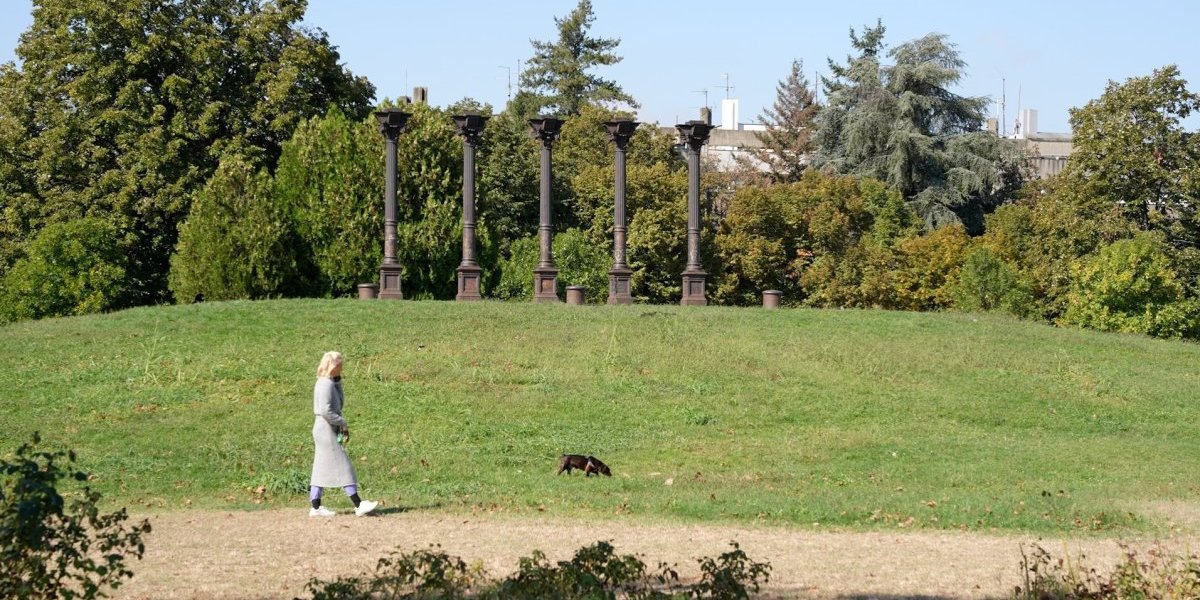 Simbol Zemuna: Neverovatan spomenik na mestu stare železničke stanice