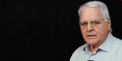 Nataša Pantić, ćerka poznatog mrzitelja svega srpskog Milojka Pantića, optužila je predsednika Aleksandra Vučića i aktuelnu vlast za "raspad Jugoslavije, „ratove i zločine devedesetih godina".