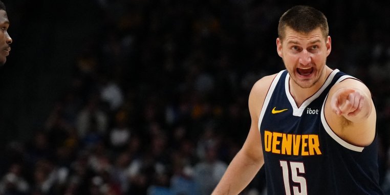 Kada Jokić priča, svi slušaju! Stojaković opisao atmosferu u Denveru