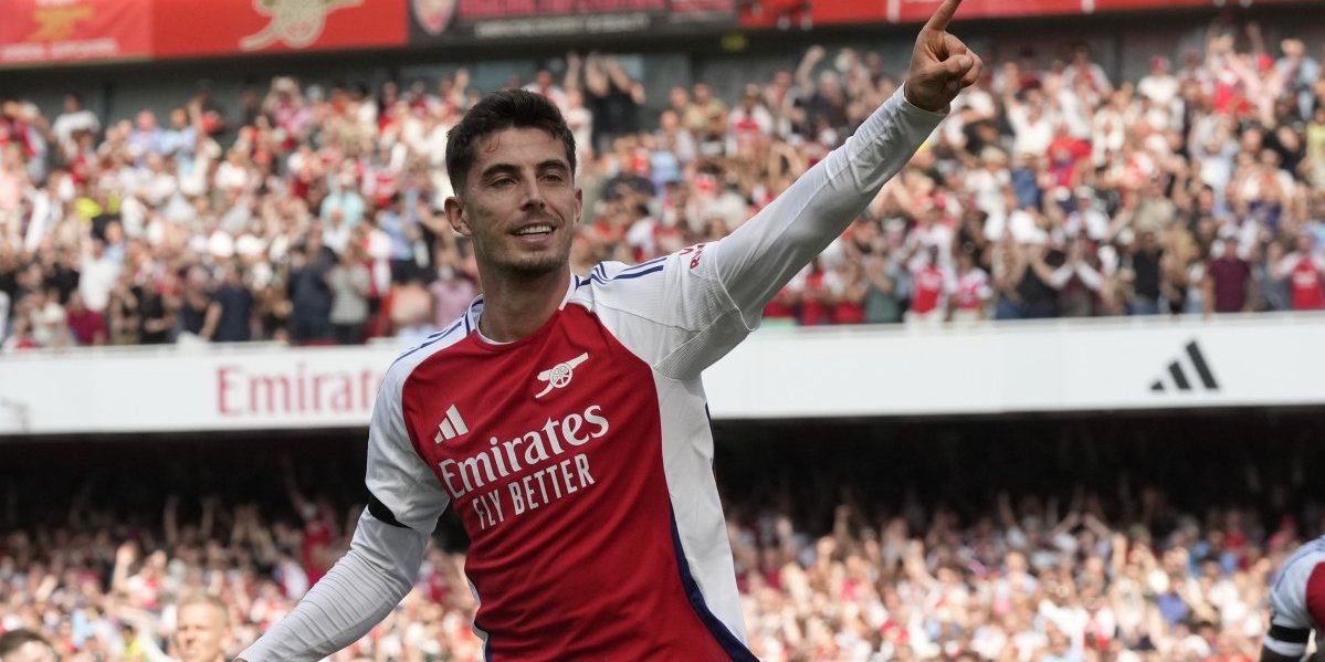 Promašio penal, pa ga žestoko izvređali! Navijači opleli po Havercovoj trudnoj ženi i nerođenom detetu! (FOTO)