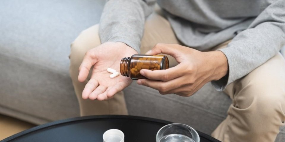 Svaki četvrti Srbin je na trouglićima: Nabavljaju ih na crno - sve počelo nakon korone