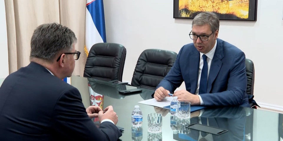 Vučić se u Njujorku sastao sa Lajčakom!