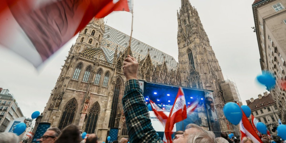 Sutra se održavaju parlamentarni izbori u Austriji! Ova partija bi mogla prvi put da odnese pobedu!