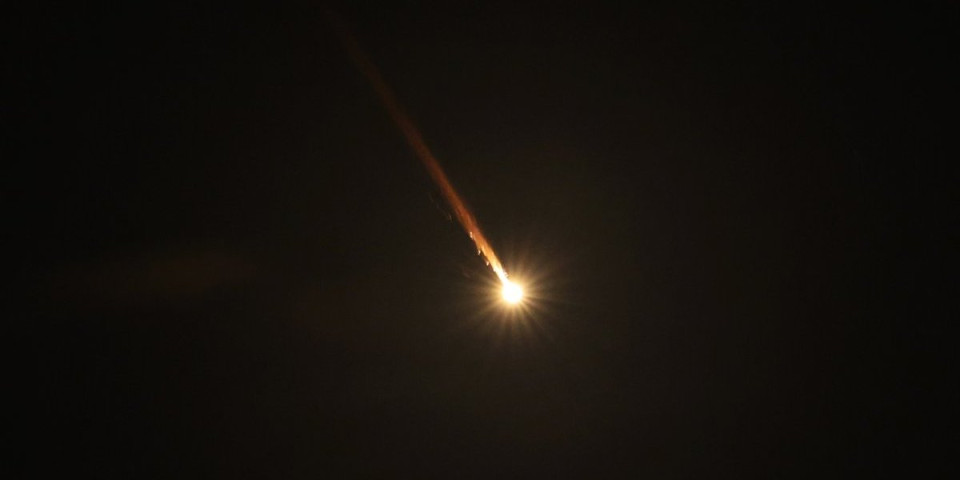 Horor scene u Ligi šampiona! Meč u toku, a balističke rakete iznad stadiona (FOTO)