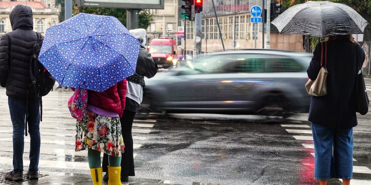 Srbija na udaru nevremena: RHMZ izašao sa prognozom za vikend, poznato kada nas očekuje lepše vreme!