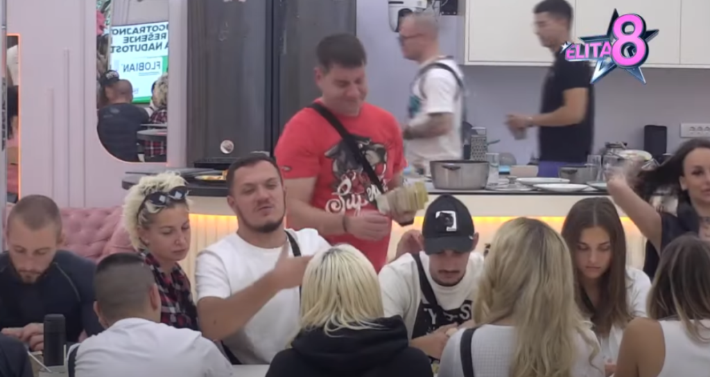 Izvukao deblji kraj! Ivan pokušao da posvađa Anđelu i Gastoza, pa dobio tretman koji nije očekivao (VIDEO)