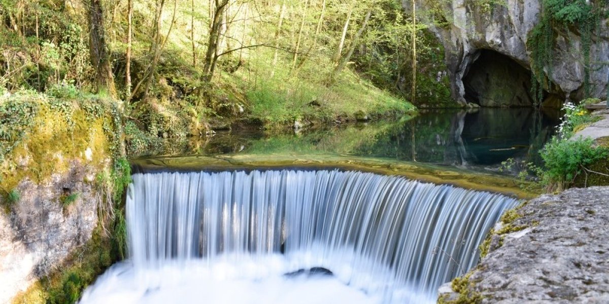 Veruje se da je ovo mesto u Srbiji puno zlata! Dragulj prirode koji krije brojne tajne (FOTO)