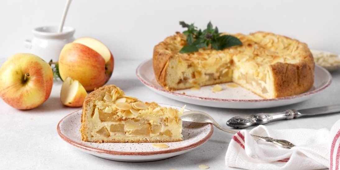 Recept koji je zaludeo internet - Pita od jabuka "tri šoljice" koja se brzo pravi