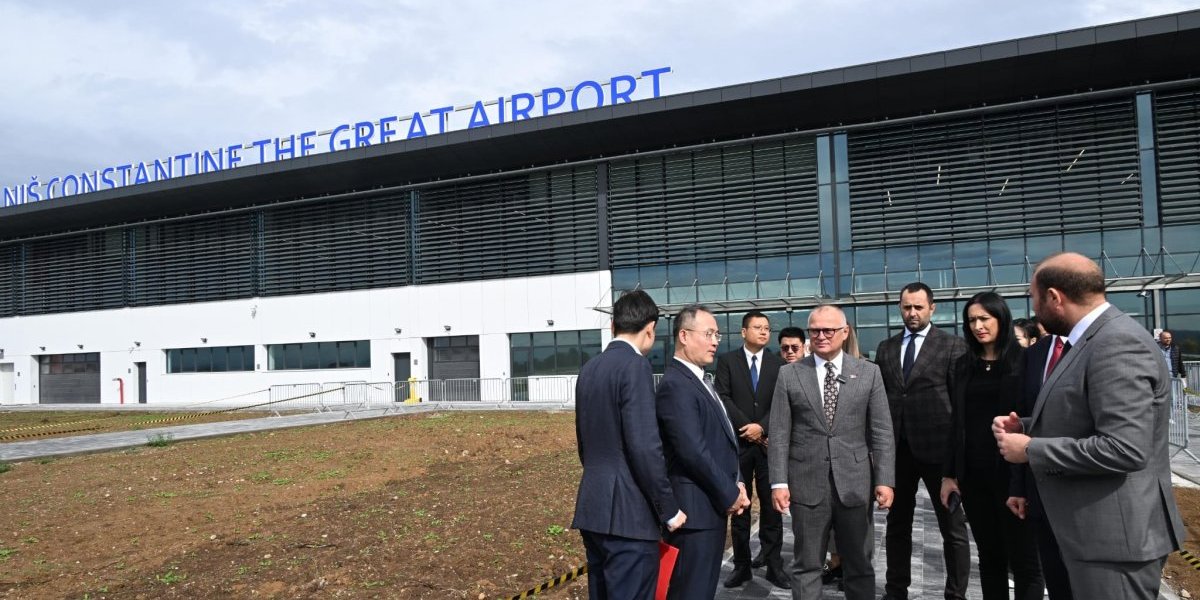 Vesić: Nastavljamo sa izgradnjom i modernizacijom niškog aerodroma, ulažemo preko 140 miliona evra