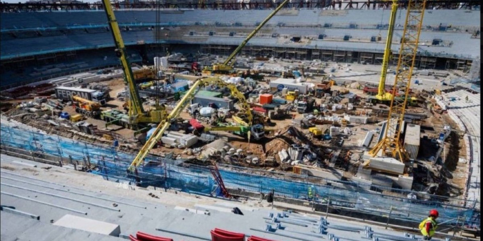 Skandal! Albanci i Rumuni se potukli na stadionu "Kamp Nou", šest ljudi povređeno!