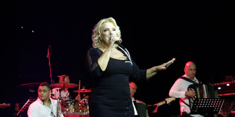 Zagrebom se orilo "Odakle si sele" - Snežana Đurišić napravila lom: "Tompson na aparatima"