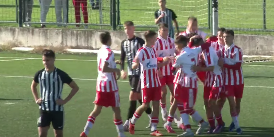 Partizan popio petardu u derbiju! Zvezdini klinci razbili vršnjake iz Humske! (VIDEO)