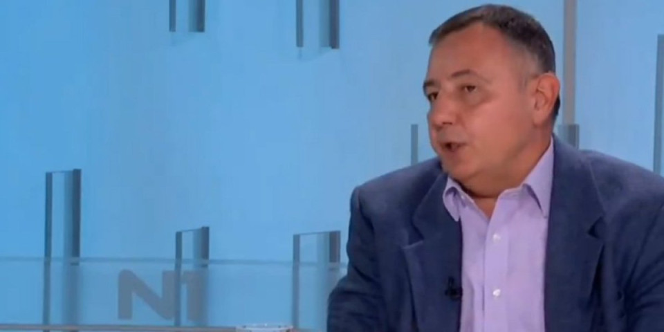 Šolakov desničar načisto skrenuo: Najavljuje nasilje tokom izborne noći, Vučiću poručuje da će sedeti na bajonetima (VIDEO)