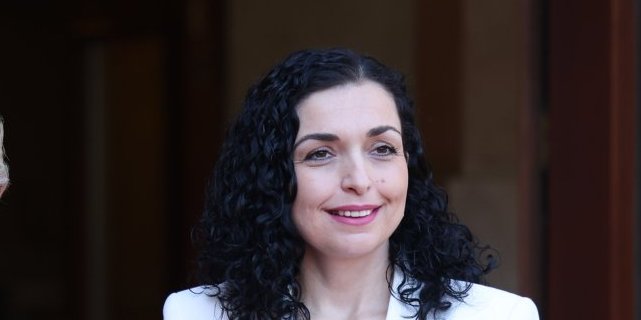 Dno dna! Blokaderski "Danas" na najsramniji način promoviše lažnu državu - pogledajte koga su još citirali (FOTO)