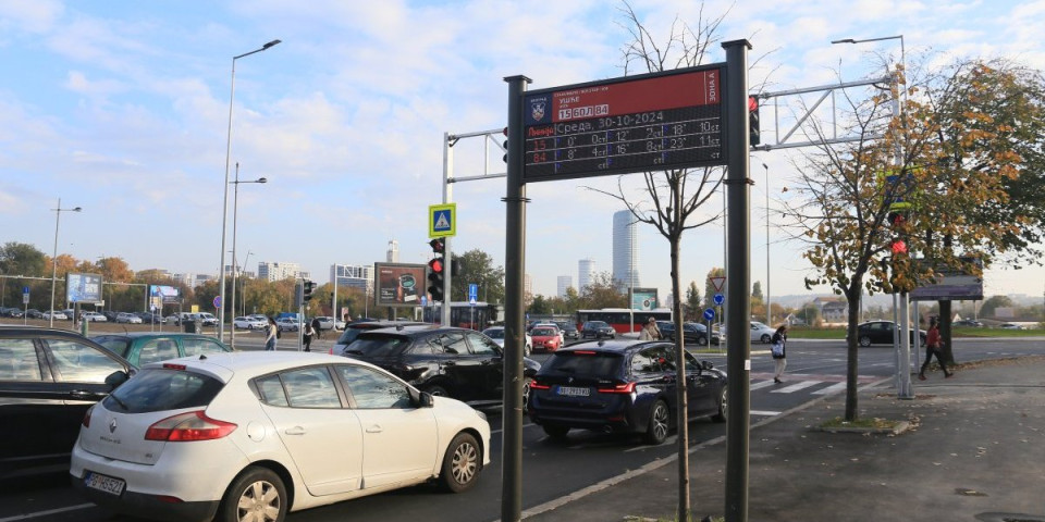 Za ovaj prekršaj kazna i do 120.000 dinara: Srbi masovno greše zbog ovog znak na semaforu