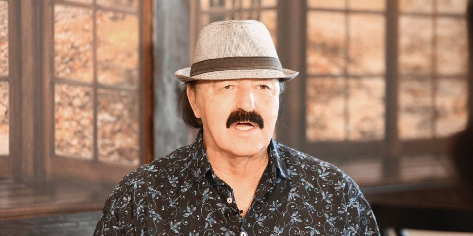 Veliki hit Harisa Džinovića pisan je za ovog pevača: "Pesma je bila snimljena za mene"