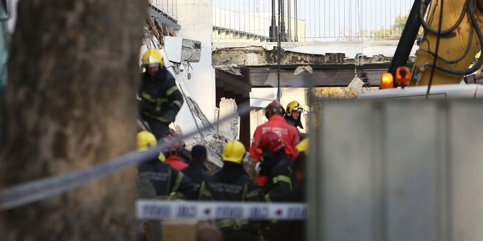 Balkan okovan tugom! Ministri Grčke, Crne Gore, BiH i Repulike Srpske izrazili sučešće povodom tragedije u Novom Sadu: Ponudili da pruže pomoć!