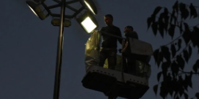 D.J. (23) iz niškog sela Čokot na lečenju je u niškom Univerzitetskom kliničkom centru zbog pvoreda koje je zadobio u bizarnoj nesreći tokom fudbalske utakmice.