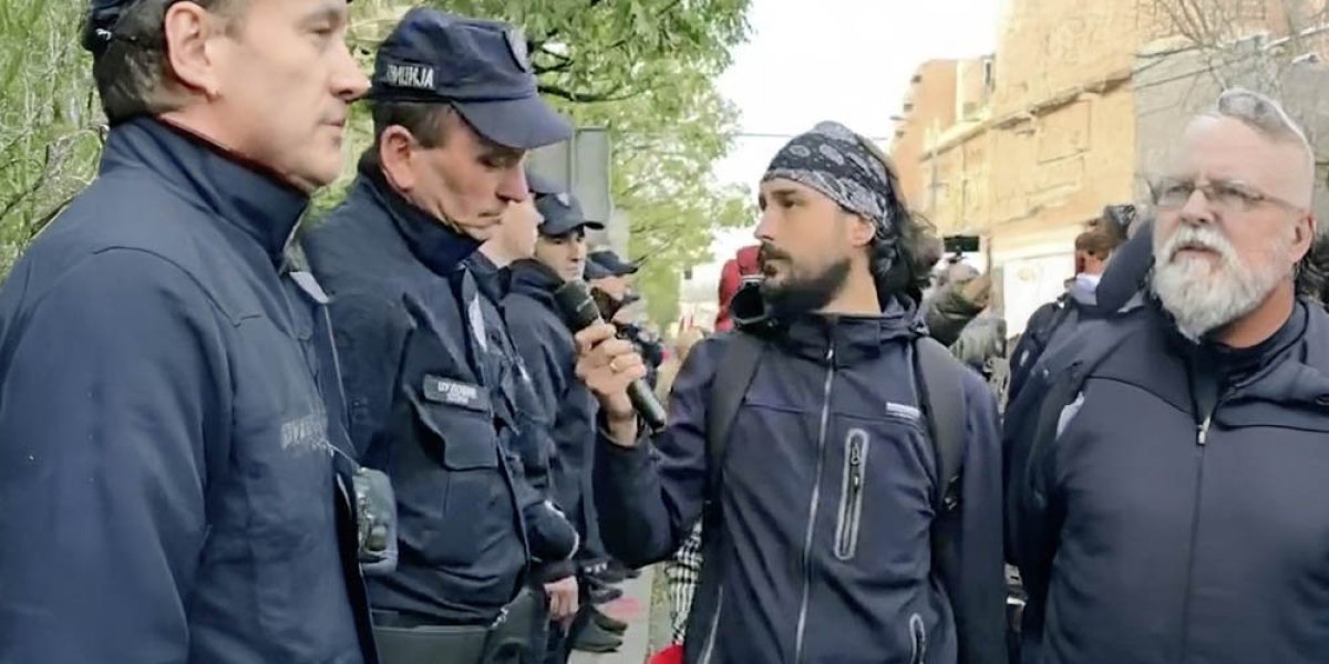 Sramno ponašanje Đilasovog nasilnika Bjelića! Maltretira i ponižava policajce koji rade svoj posao (VIDEO)