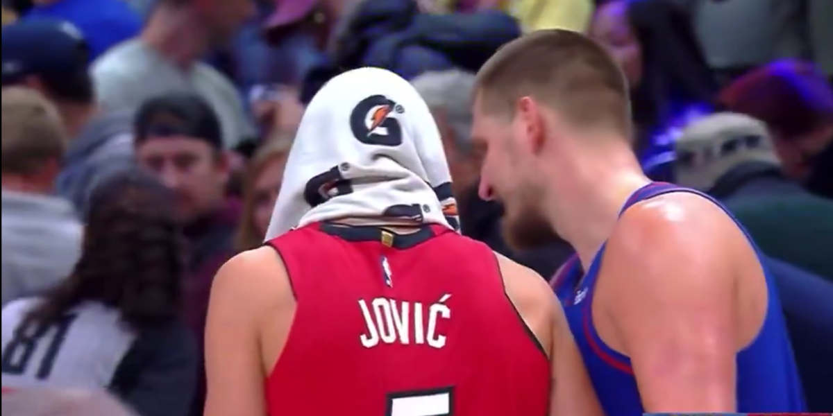 Trojica Srba na NBA parketu! Jokić i Jović u društvu Stojakovića! (VIDEO)