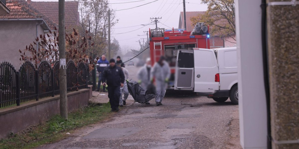 FORENZIČARI IZNELI TELA NASTRADALIH! Informer u Vojki: Prve fotografije posle stravičnog požara u Centru za beskućnike