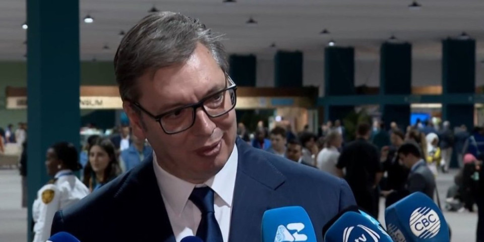 Vučić u dve rečenice ogolio laži opozicije: Sve "ubačene elemente" po njihovim zahtevima moramo posle da oslobađamo! Toliko o tome koliko su ubačeni elementi...