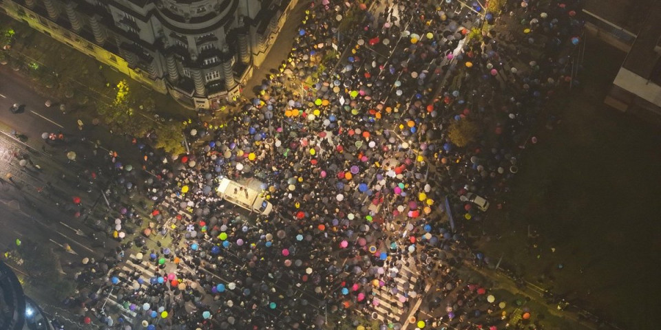 "Mene je malo sramota": Funkcioner DS izrevoltiran Đilasovim protestom u Beogradu