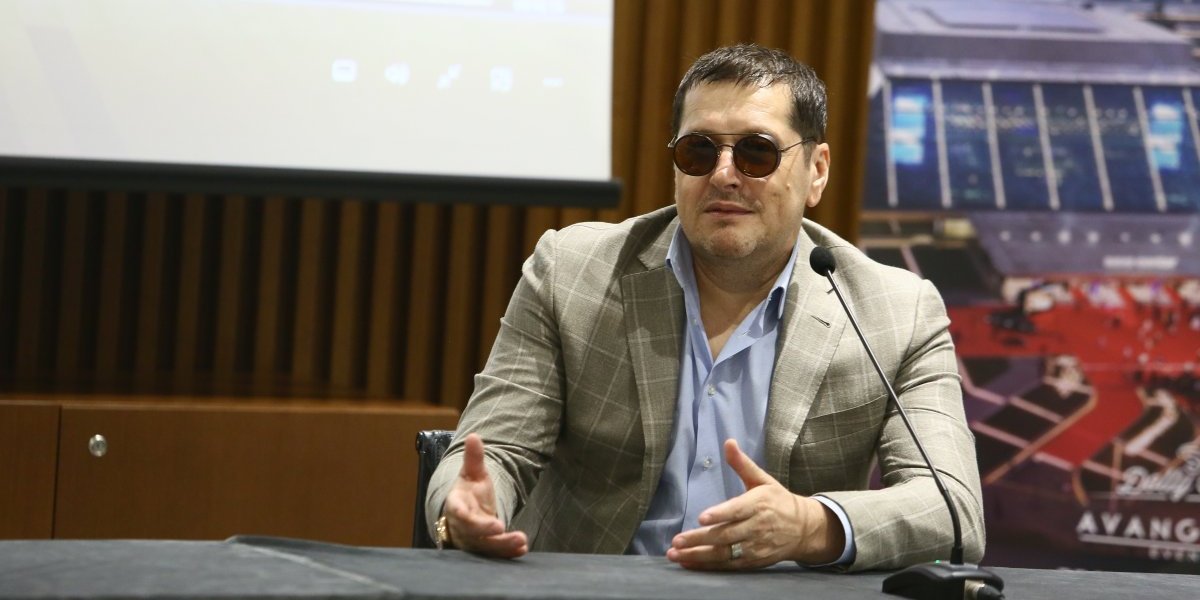 "Ugušio se": Mlađi brat Ace Pejović umro zbog greške lekara, pevač se i dan-danas ne miri sa njegovom smrću