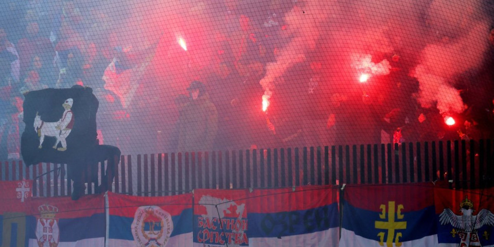 (VIDEO) Grmi "Bože pravde" na stadionu "Lecigrund" u Cirihu!