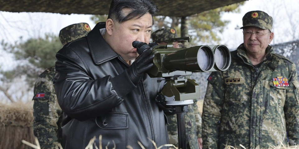 Kim postrojio "mašine za ubijanje": Severnokorejski specijalci pokazali jezivu moć (VIDEO)