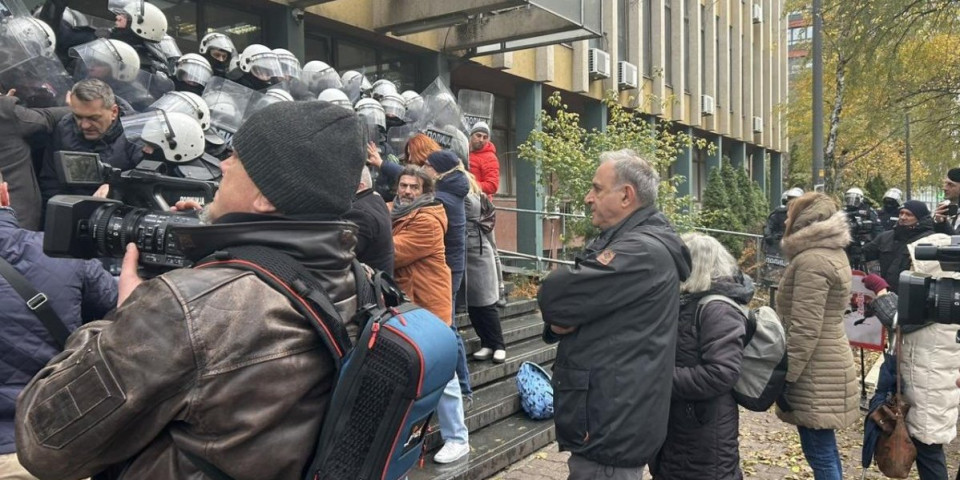 NATO general razobličen: Ponoš je uništavajući Vojsku Srbije hteo u EU