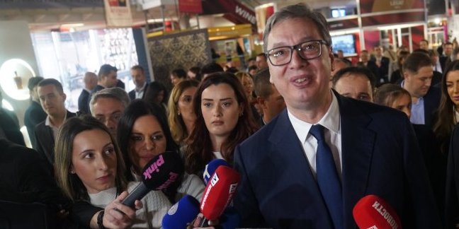 Bilo ih je 4.370 na nivou cele Srbije! Predsednik Vučić za Informer: Od njihovih pretnji nema ništa, to okačite mačku o rep