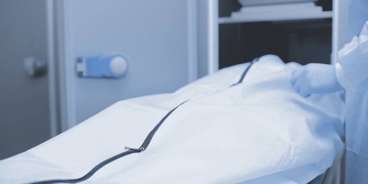 Porodica ženu (38) zatekla mrtvu na podu u bolnici: Horor u Nikšiću, naložena obdukcija