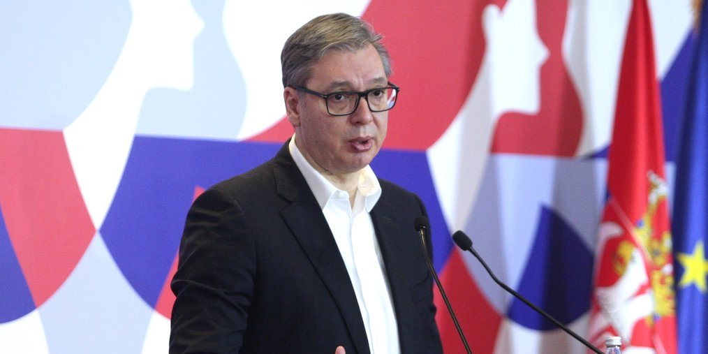 Boriću se zajedno sa svojim narodom! Vučić: Moj život i sudbina su vezani za Srbiju