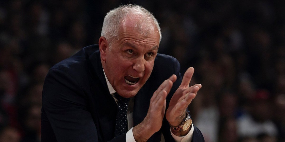 Željko besan kao ris nakon poraza: Davali smo im lopte direktno u ruke, a oni lako poene...