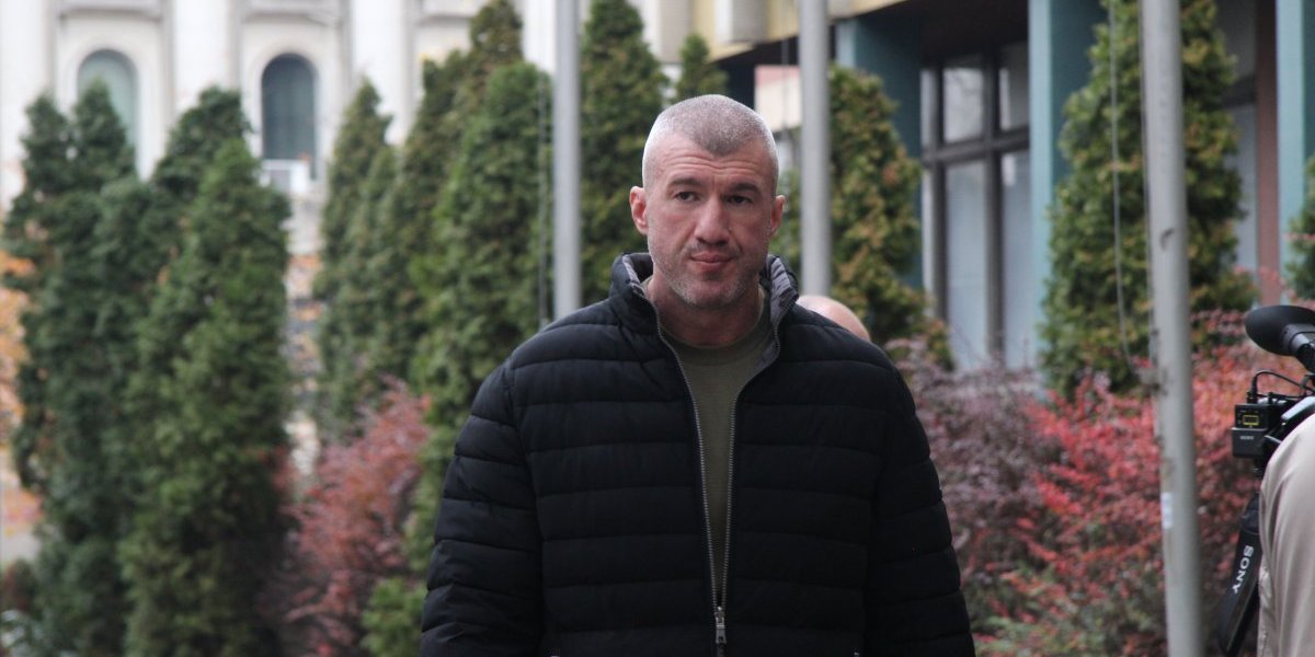 (FOTO) Brutalna kampanja protiv Informera: Bačulov se pridružio hajci - uputio jezive pretnje!