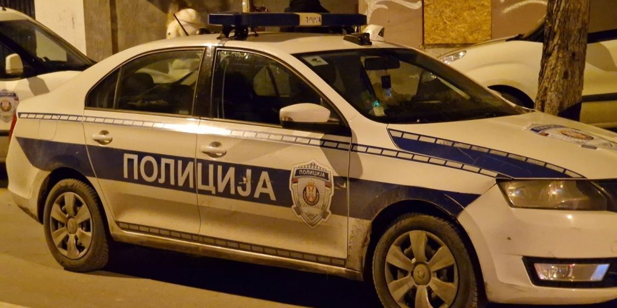 policija obavlja uviđaj 