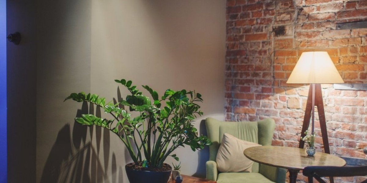 Jeftin trik od samo 2 sastojka, radi kao skup osveživač: Rešite se vlage i lošeg mirisa