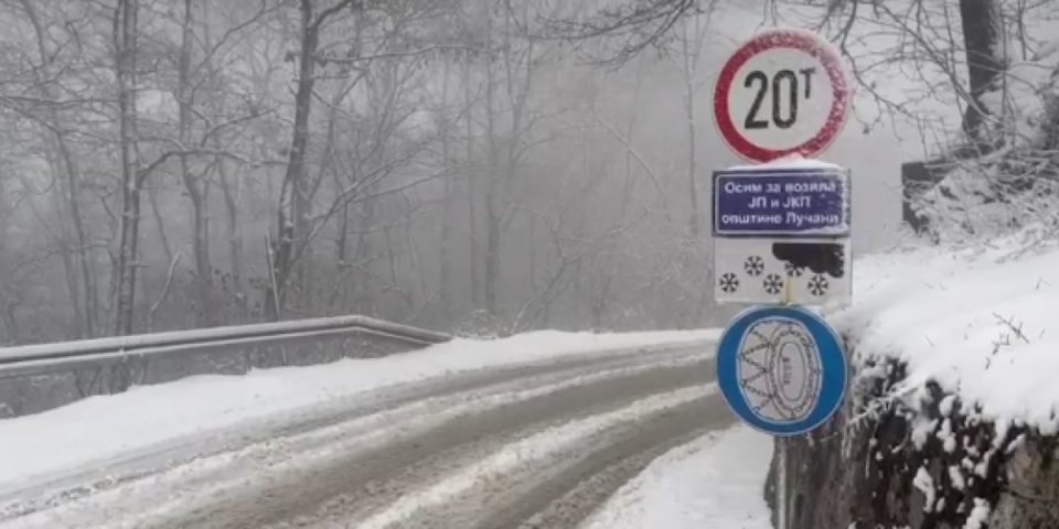 U naredna 24 časa imaćemo neprekidne padavine! Dežurne službe spremno dočekuju sneg (VIDEO)