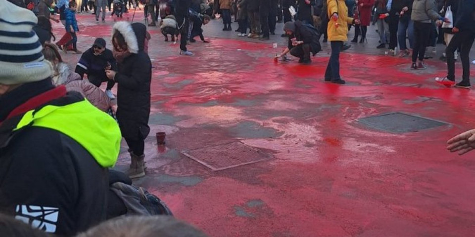 Opozicija preti da će ulice biti pune krvi! Đilasovi aktivisti i "studenti" simpatizerima ostavili spisak stvari koje bi trebalo da ponesu na skup!