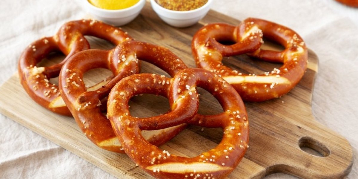 Na Svetog Savu perece su obavezne na trpezi! Prave se po tradicionalnom receptu, a ukus je bogovski