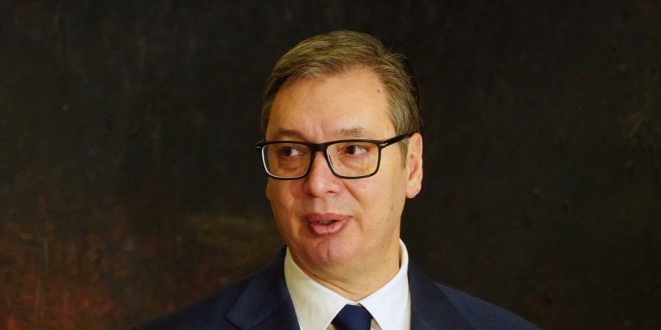 Oglasio se Vučić: Pozivam sve one koji bi da ruše vlast, a tuku se zbog novca predviđenog za naše rušenje, da nam se pridruže u borbi za Srbiju