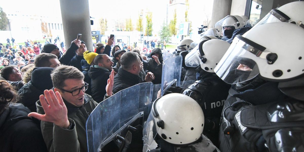 Opozicija priznala da je lagala: Istina je da nas je vlast pozivala da uđemo u Skupštinu u Novom Sadu (VIDEO)