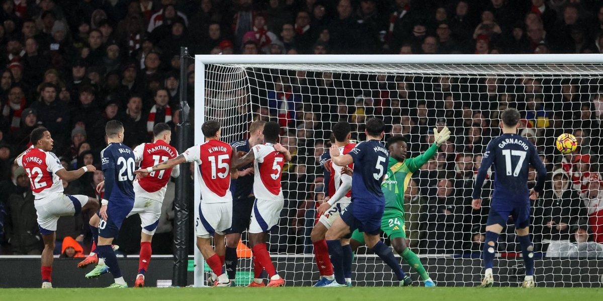 Ima li šta opasnije od Arsenalovih kornera!? Prekidi rešili veliki derbi, Mančester nemoćan u Londonu! (VIDEO)